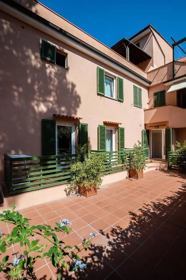 Guest house Affittacamere La Stenella Marciana